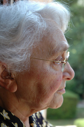 De profil